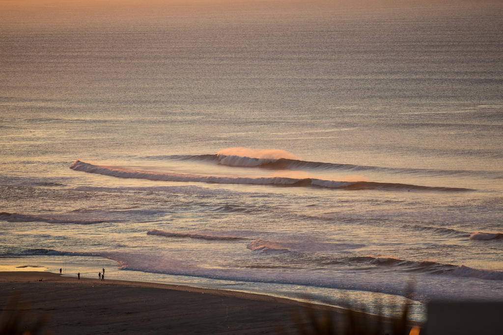 Surfers Lodge Peniche Esterno foto